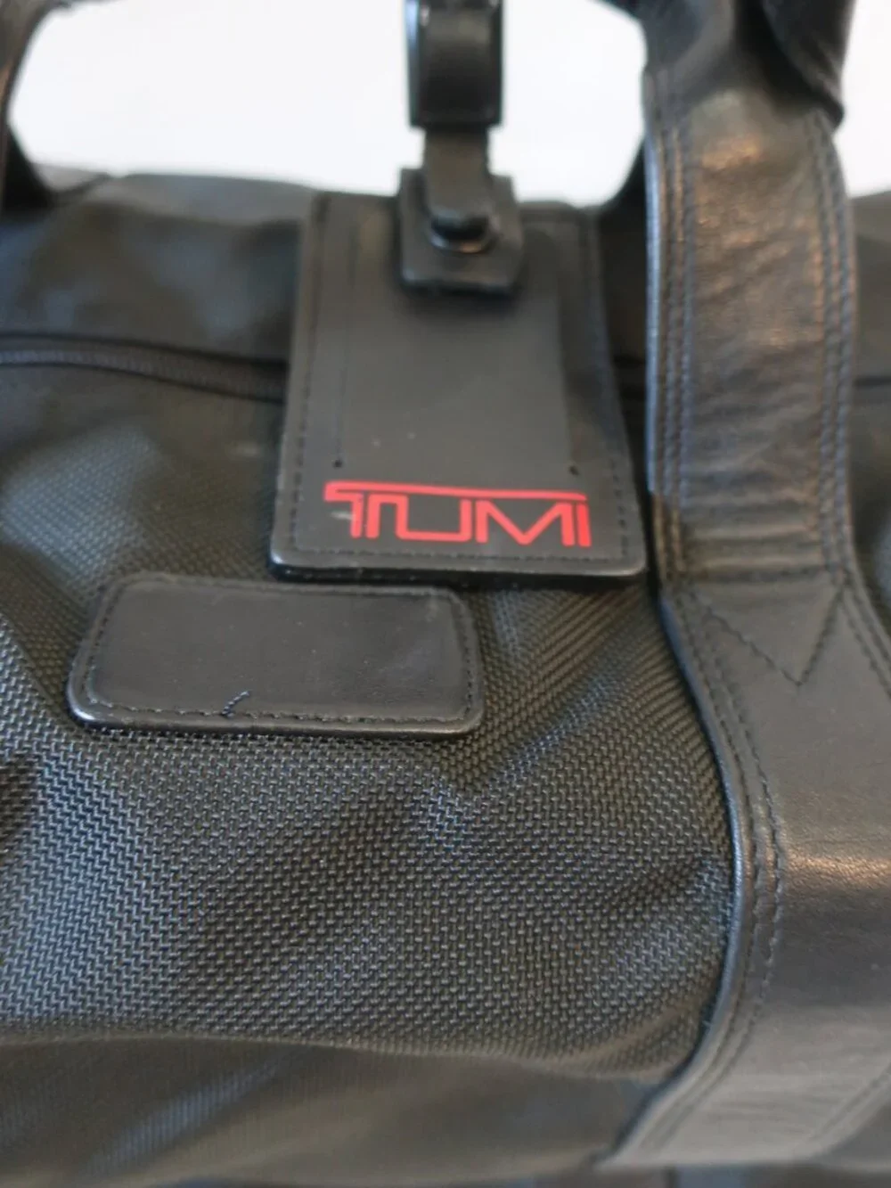 Unisex Tumi Black Corporate Weekender Duffel Bag